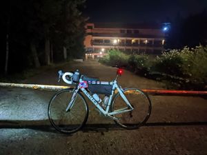 photo 2021 08 21 22 22 04